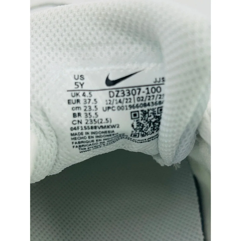 Nike Air Max 1 Sneakers Boys 5Y White‎ New Without Box
